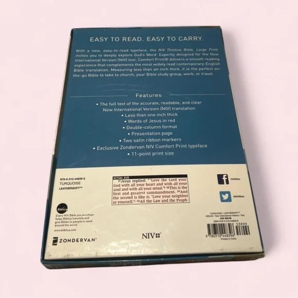 📖 NIV Thinline Bible - Large Print | Leathersoft Teal Floral Cover - Picture 4 of 8